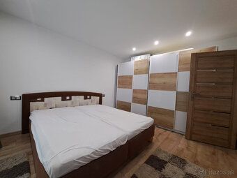 Ponúkame na prenájom veľmi pekne zrekonštruovaný 3-izbový by