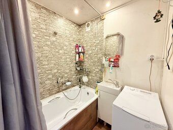 Realitná kancelária RE/MAX ponúka na predaj útulný a praktic