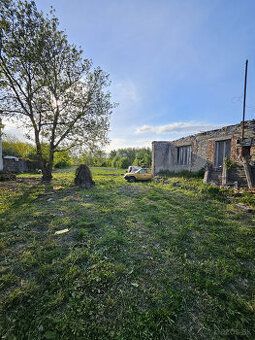 Na predaj pozemky v obci Strážne, okres Trebišov vo výmere 9