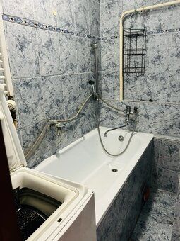 Na predaj Vám ponúkame 1-izb. byt 21m2 s 6m balkónom na ulic