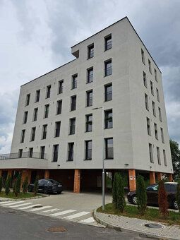 Ponúkame na prenájom veľmi pekný a moderný 2-izbový byt v no
