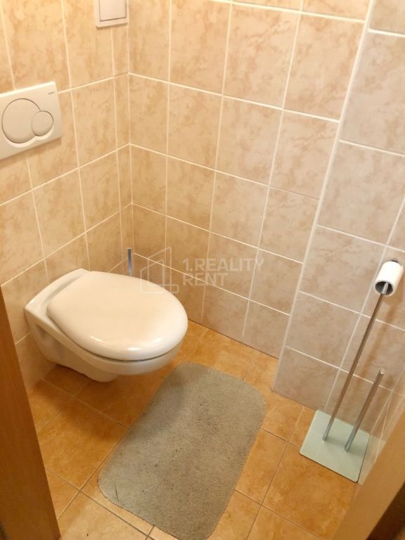 1. Reality Rent ponuka na prenájom kancelársky priestor 21,5