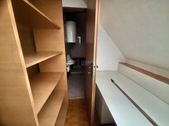 1. Reality Rent Vám ponúka na predaj samostatný obchodný pri