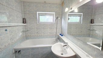 Lokalita : Žilina - Hájik Sekcia : predaj Druh : byt Počet i