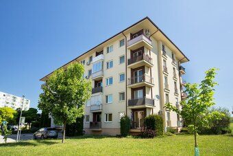 Re/max realitná kancelária ponúka exkluzívne na predaj kompl