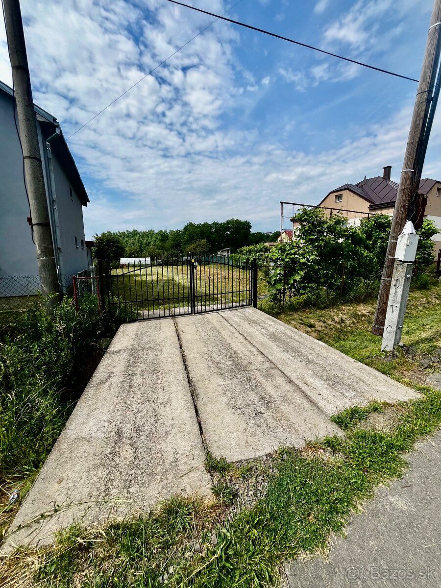 🏡Ponúkame na predaj stavebný pozemok o výmere 801 m² v mests