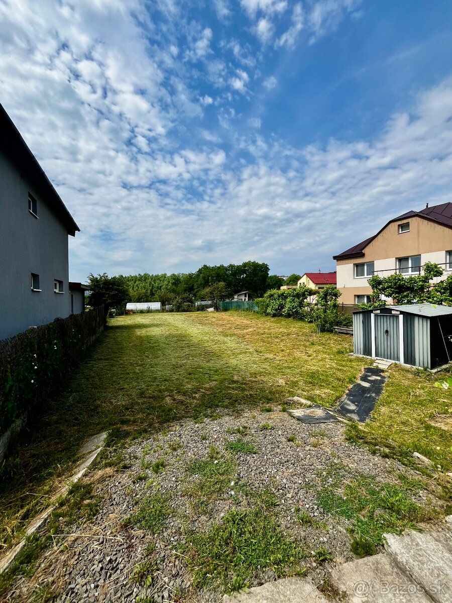 🏡Ponúkame na predaj stavebný pozemok o výmere 801 m² v mests
