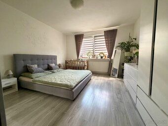 Na predaj priestranný 3-izbový byt s loggiou – Nitra, Klokoč