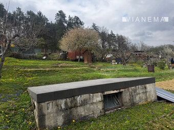 DVE ZÁHRADKY ZA CENU JEDNEJ | KALSOVÉ | NA PREDAJ
Ponúkame V