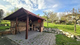NA PREDAJ: Rodinný dom s výnimočným potenciálom na Zobore – 