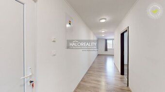 Realitná kancelária HALO reality a Lukáš Emrich, kontakt: 09