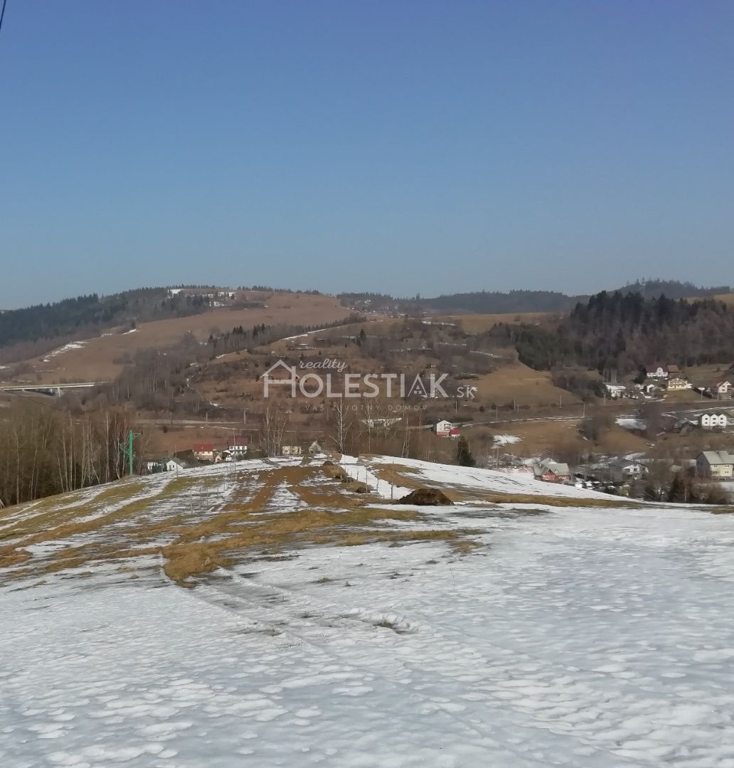 Ponúkame Vám exkluzívne na predaj veľmi pekný, slnečný pozem