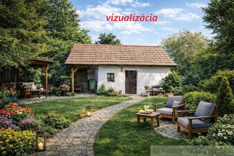 Nachádza sa v strede obce, na tichej ulici mimo hlavného ťah