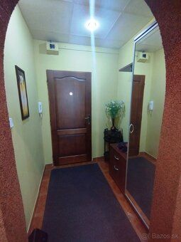 Ponuka - prenajmem 2 izbový byt s balkónom, rozloha 60 m2. L