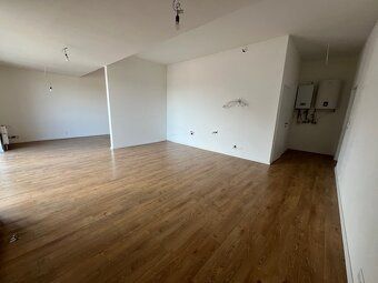 Realitná kancelária ponúka na predaj moderný 2 izbový byt v 