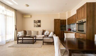Krásny apartmán je teraz na predaj na druhom poschodí v Hill