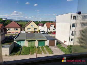 Predáme veľmi pekný 3 izbový byt v Trenčianske Teplej , ulic