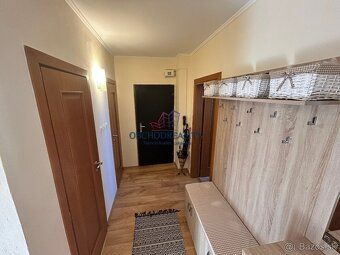 Ponúkame na predaj krásny a svetlý 3,5-izbový byt s lodžiou 