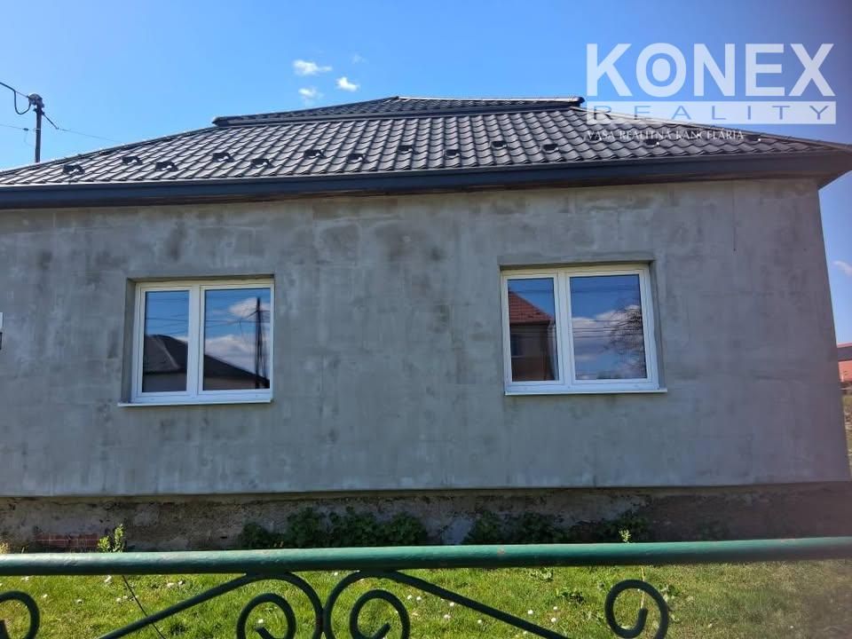 ID:3813
Ponúkame na predaj rodinný dom s prístavbou v pokojn