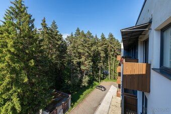 Ponúkame na predaj útulný 2-izbový apartmán v obľúbenej loka