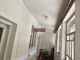 ID:2555
Ponúkame na predaj rodinný dom v obci Bežovce, vo vz