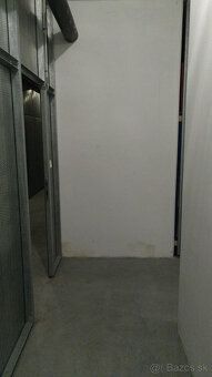 Ponúkam na predaj skladový priestor (pivničná kobka) o veľko