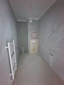 Ponúkame na predaj príjemný 2 iz. byt / apartmán/ s výhľadom