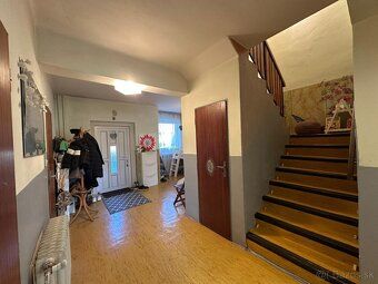 Conexia reality ponúka na predaj priestranný rodinný dom v r