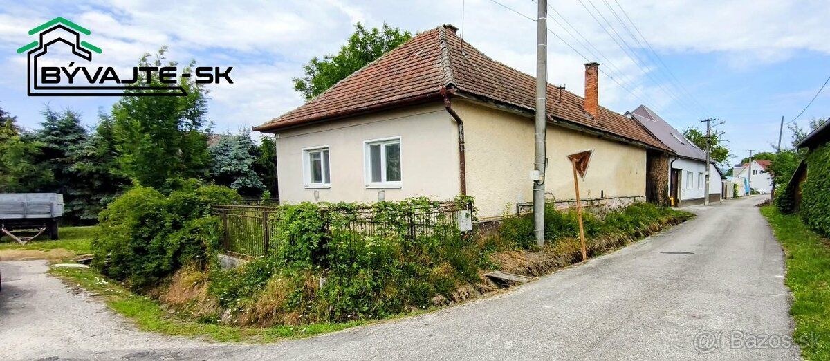 Realitná kancelária BÝVAJTE-SK vám ponúka na predaj rodinný 