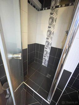3-IZBOVÝ BYT S BALKÓNOM PO KOMPLETNEJ REKONŠTRUKCII | ŠTEFÁN