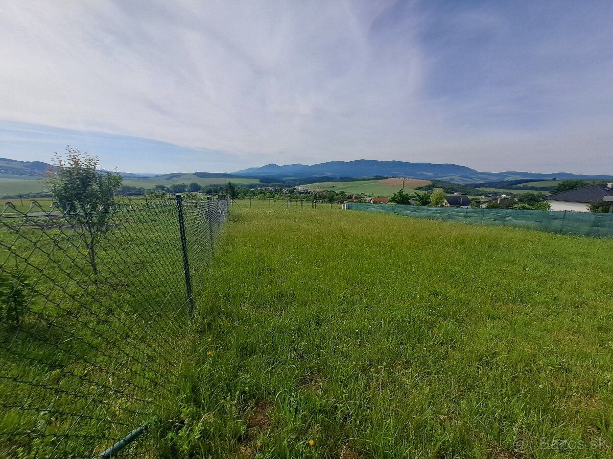 Na predaj stavebný pozemok v obci Čelovce (okr. Prešov).
• v