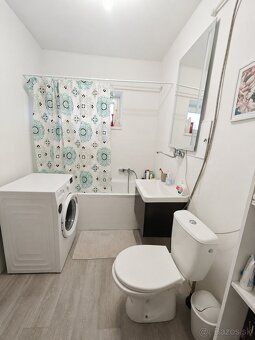 EXKLUZÍVNE | 2-izbový byt, 53 m², Kysucké Nové Mesto
Ponúkam