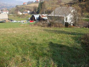 Predám pozemok na stavbu rodinného domu v Hriňovej v časti S