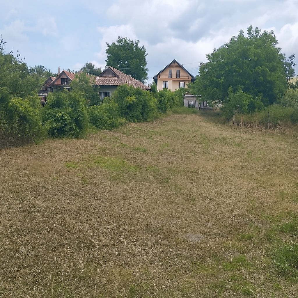 Ponúkame na predaj slnečný pozemok o výmere 1 932 m², nachád
