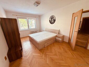 PEKNÉ BÝVANIE REALITNÁ KANCELÁRIA-ponúka na predaj exkluzívn