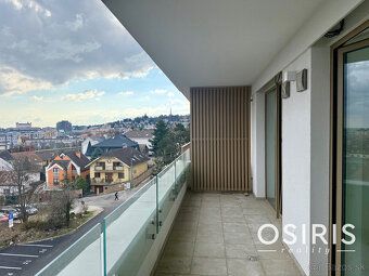Typ: 5 a viac izbový byt Ulica: Matúškova Obec: Bratislava-N