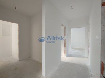 Hľadáte moderné bývanie pre mladú rodinu, v tesnej blízkosti