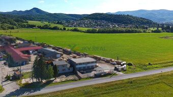 Predstavujeme Vám na predaj samostatne stojaci, dvojpodlažný