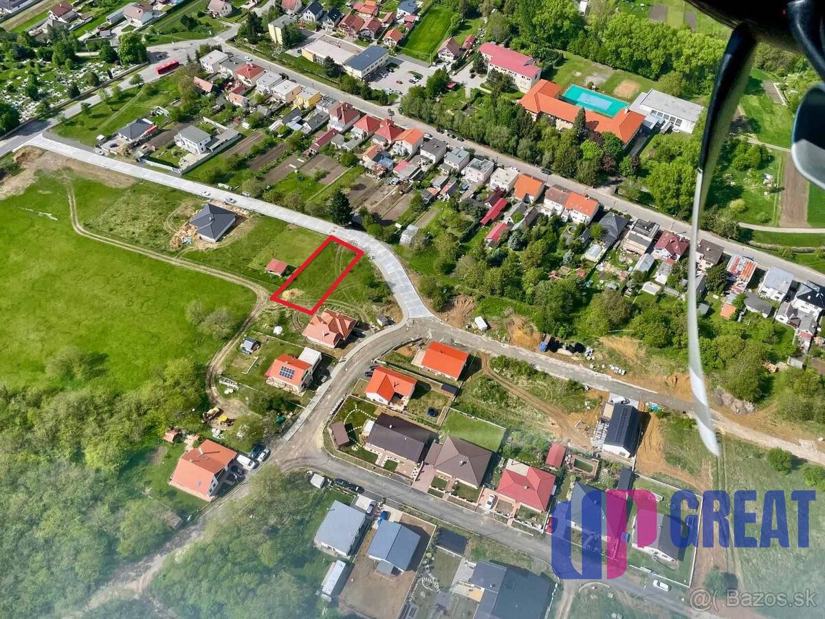 Typ: Pozemok pre rodinné domy Obec: Kuchyňa
Ponúkam na preda