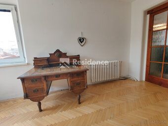 Nadštandardný 139 m² byt s garážou, záhradou a potenciálom v