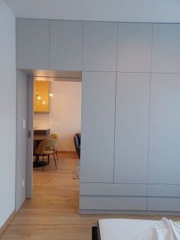 Ponúkame na prenájom štýlový a moderne zariadený 2-izbový by