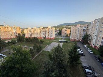 Predám 2-izbový byt, ktorý prešiel precíznou, kompletnou rek