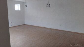 Prenajmem priestor na ul.Továrenska 7,cca 120m2