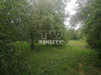 TUreality ponúka na predaj útulnú drevenú chalupu v srdci Li