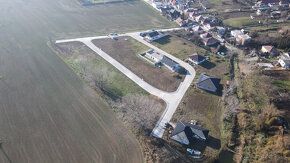 Ponúkame Vám na predaj pozemky - pre rodinné domy Šintava, p