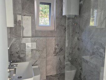 Prodej moderního dvouložnicového apartmánu o rozloze 57 m² v