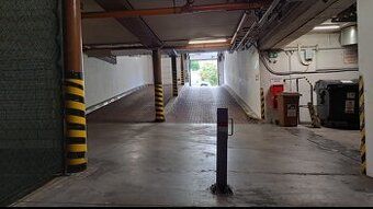 #4099
Na prenajom garážové parkovacie státie v PODZEMNÝCH GA