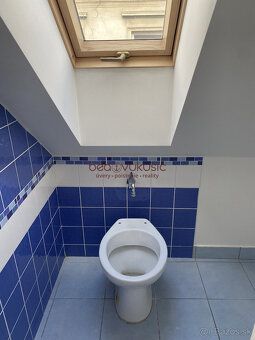 Typ: Obchodné priestory Ulica: Vrátna Mestská časť: Historic