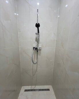 Ponúkame na predaj priestrannú 4 izbovú nadštandardnú novost