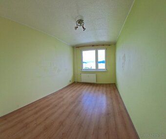 Predám 3-izbový byt o výmere 66 m2 v Považskej Bystrici na s